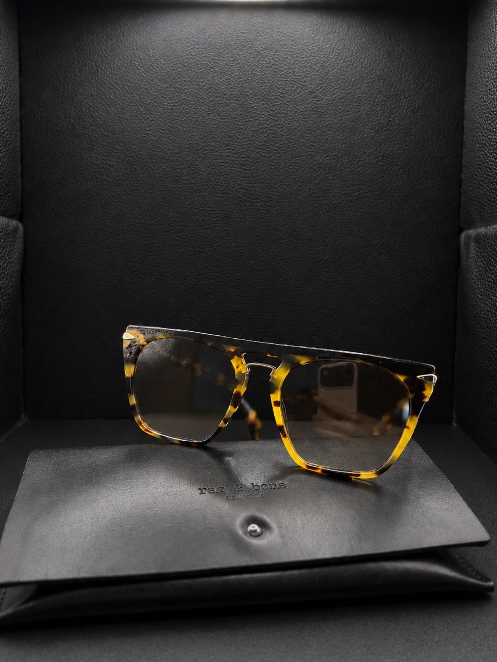 Rag & Bone Havana Sunglasses - Brown shaded